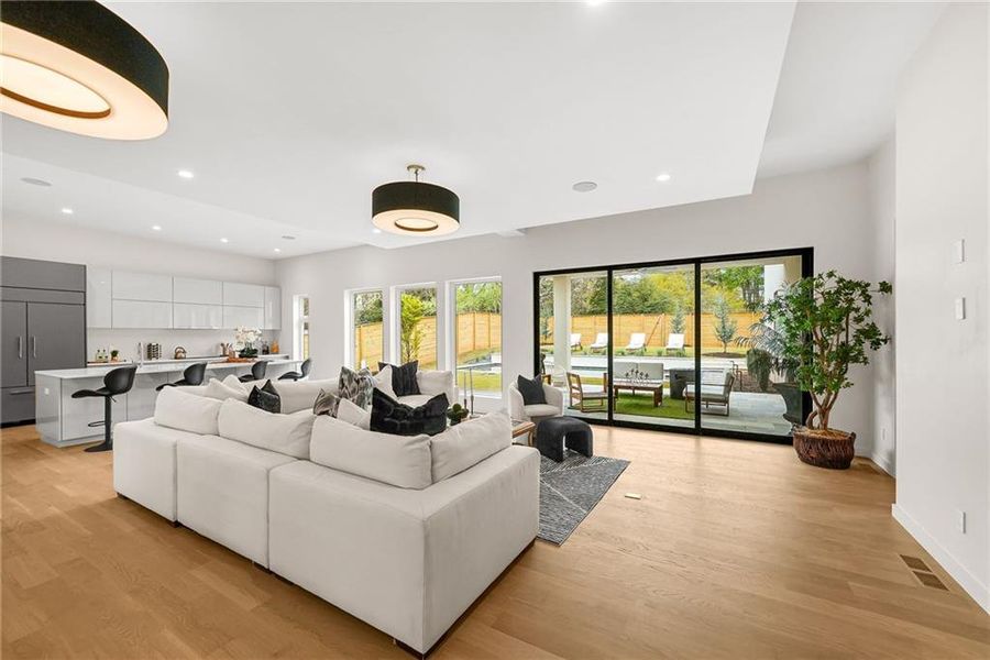 Furnished interior view inside a new home in , Atlanta (Image 47).