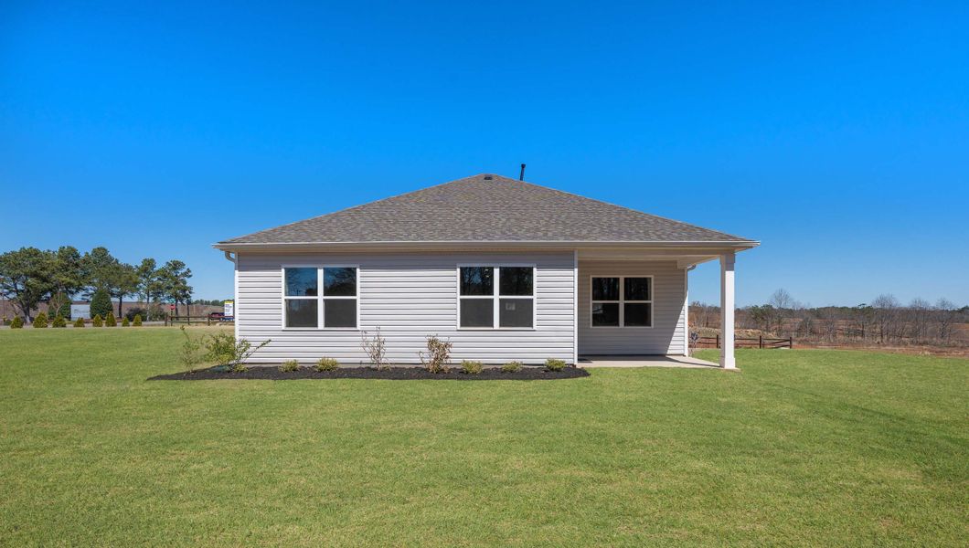 Representative exterior details of a home built from the Aria by D.R. Horton in Palmetto Valley, Anderson (Image 3).