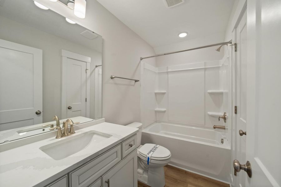 Furnished interior view inside a new home in Redland, Advance (Image 16).