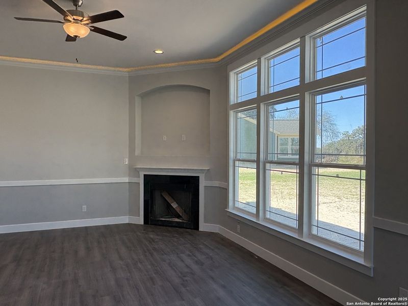 Spacious, unfurnished interior of a new home in Lonesome Dove, San Antonio (Image 5). Spacious, unfurnished interior of a new home in Lonesome Dove, San Antonio (Image 5).