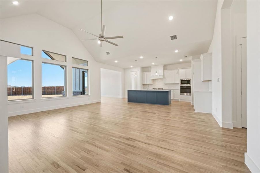 Spacious, unfurnished interior of a new home in Settlers Glen, New Fairview (Image 30).