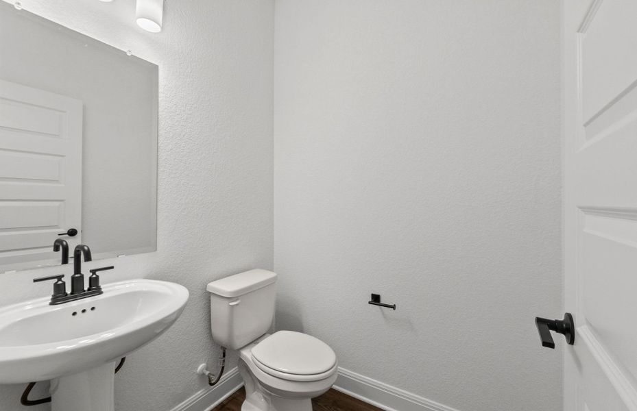 Furnished interior view inside a new home in Santa Rita Ranch, Liberty Hill (Image 12).