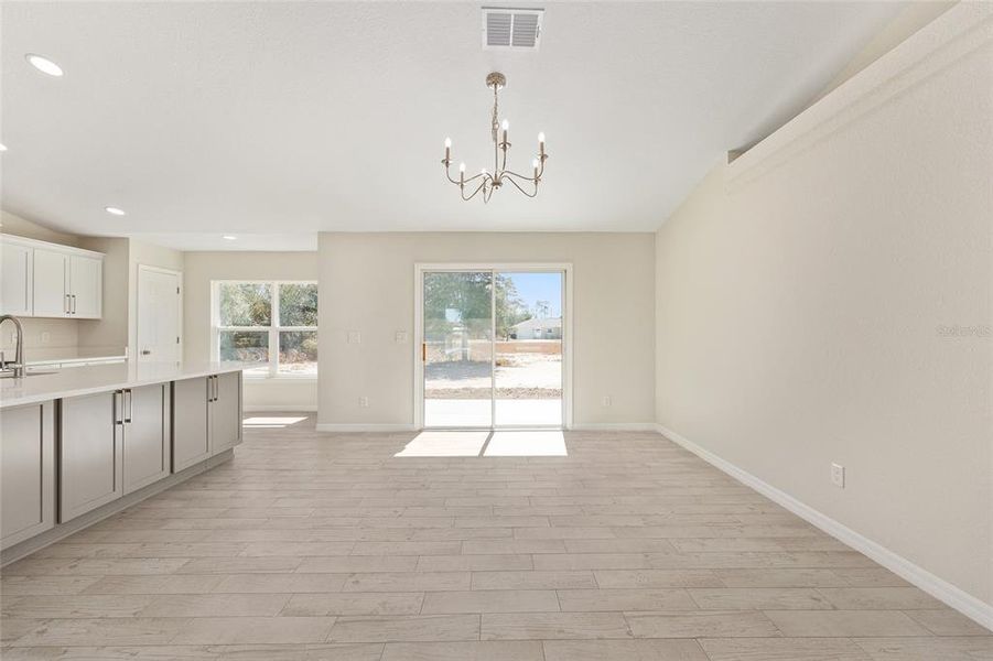 Spacious, unfurnished interior of a new home in , Ocala (Image 29).