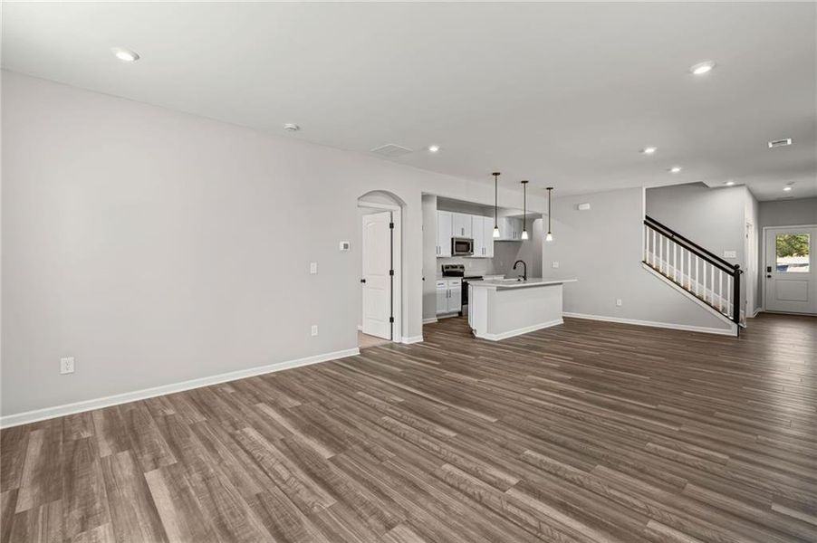 Spacious, unfurnished interior of a new home in Villas at Gold Creek, Dawsonville (Image 31). Spacious, unfurnished interior of a new home in Villas at Gold Creek, Dawsonville (Image 31).