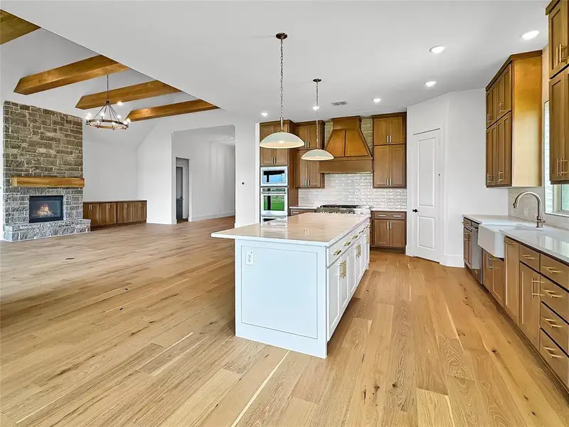 Furnished interior view inside a new home in The Retreat, Cleburne (Image 7).