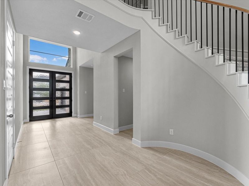 Spacious, unfurnished interior of a new home in Harvest Green, Richmond (Image 9). Spacious, unfurnished interior of a new home in Harvest Green, Richmond (Image 9).