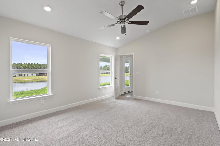 Spacious, unfurnished interior of a new home in Shadow Crest at Rolling Hills, Green Cove Springs (Image 11). Spacious, unfurnished interior of a new home in Shadow Crest at Rolling Hills, Green Cove Springs (Image 11).