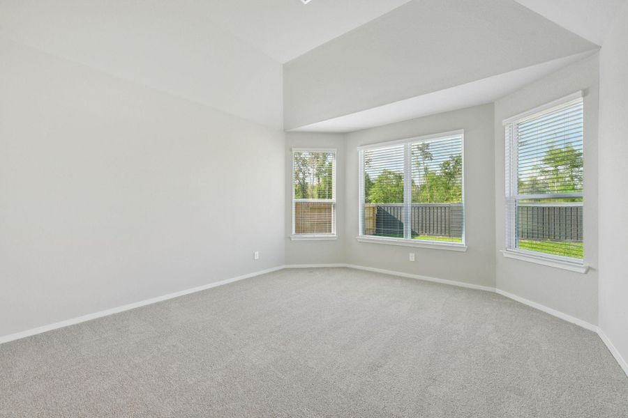 Spacious, unfurnished interior of a new home in Riviera Pines - Classic Series, Huffman (Image 23).