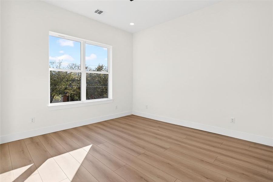 Spacious, unfurnished interior of a new home in , Dallas (Image 33). Spacious, unfurnished interior of a new home in , Dallas (Image 33).