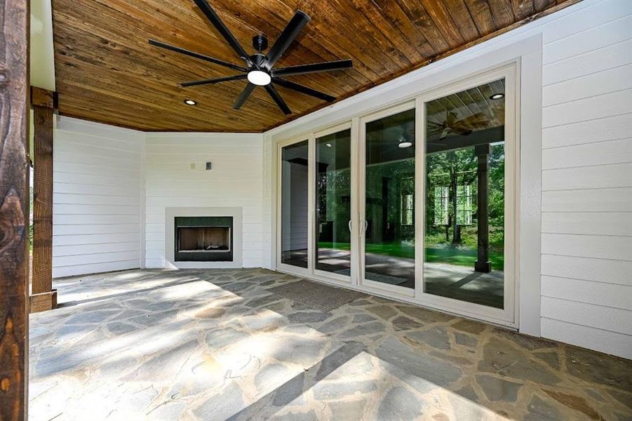 Exterior details and patio area of a home in , Carrollton (Image 40).