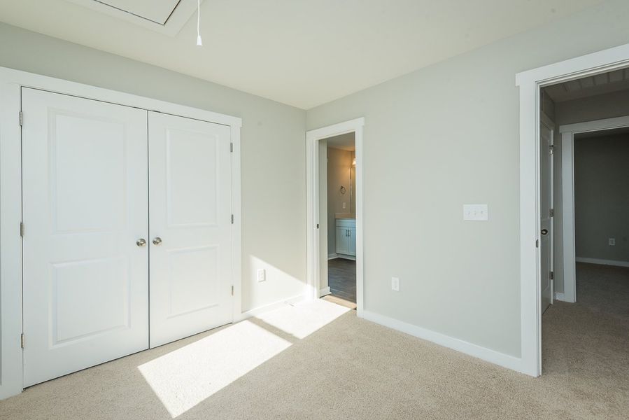 Representative unfurnished interior of a home built from the Thomas by Foundation Home Builders LLC in Pinnix Loop, Burlington (Image 24).