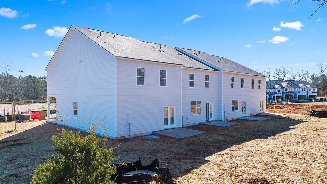 Representative exterior details of a home built from the SALISBURY 24'  TOWNHOME by D.R. Horton in Falcon Landing Townhomes, Gainesville (Image 3).