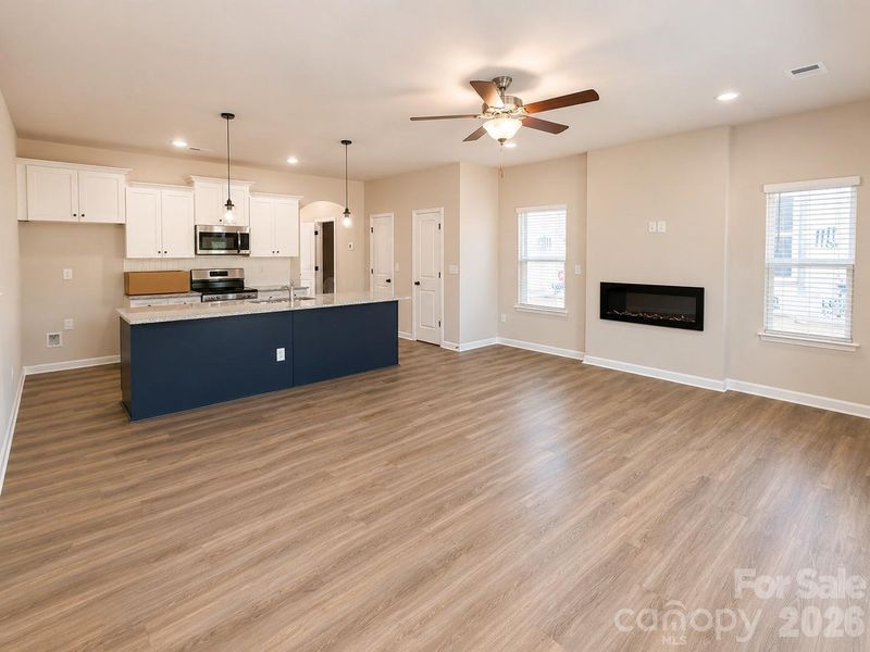 Spacious, unfurnished interior of a new home in , Charlotte (Image 16).