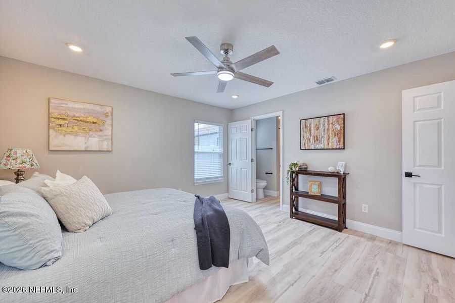 Furnished interior view inside a new home in , Jacksonville (Image 16).