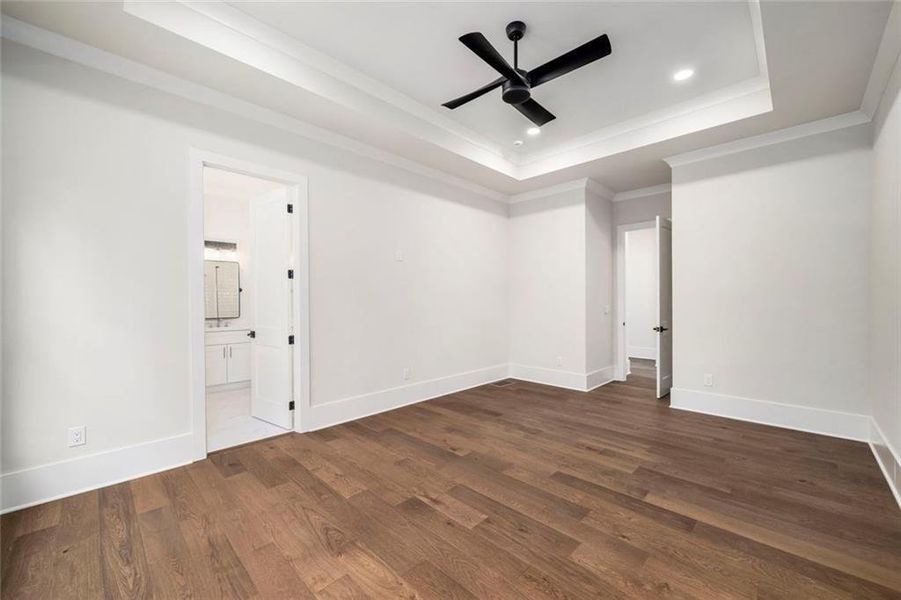 Spacious, unfurnished interior of a new home in , Atlanta (Image 60).