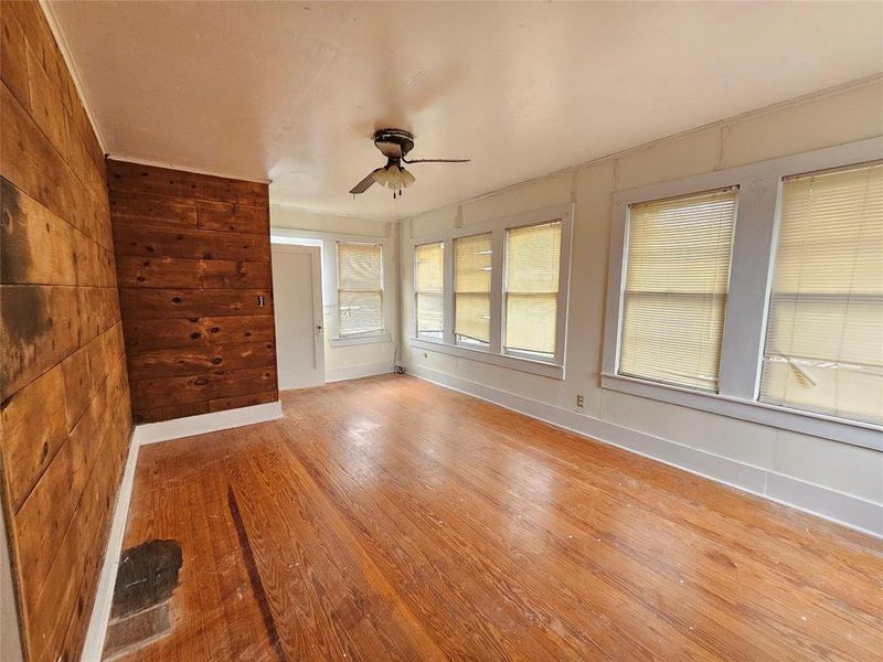 Unfurnished bedroom with ceiling fan Unfurnished bedroom with ceiling fan