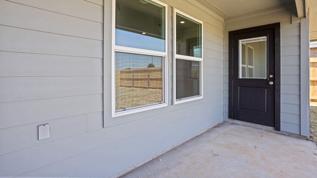 Representative exterior details of a home built from the ZAVALLA by D.R. Horton in Faculty Row, Abilene (Image 4).