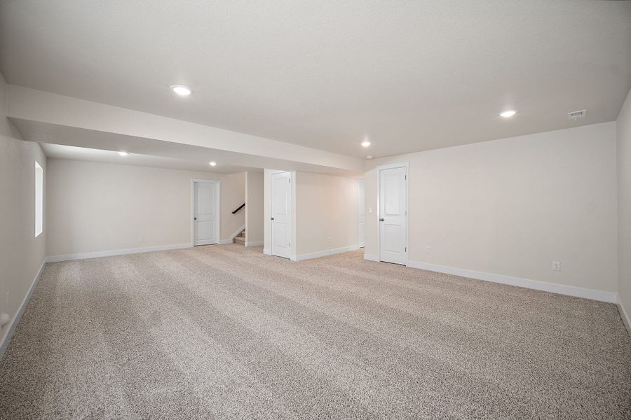 Spacious, unfurnished interior of a new home in Ridge at Lorson Ranch, Colorado Springs (Image 38). Spacious, unfurnished interior of a new home in Ridge at Lorson Ranch, Colorado Springs (Image 38).
