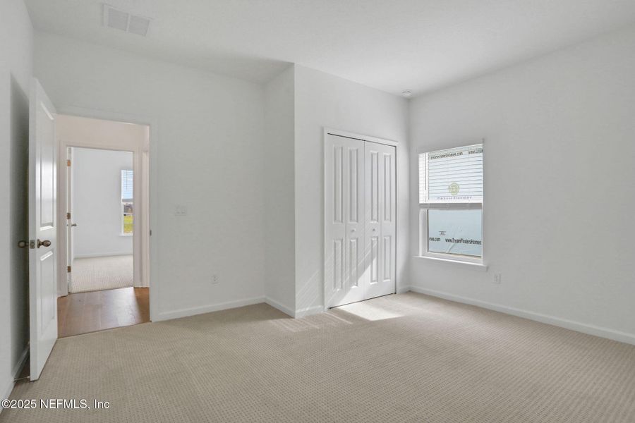 Spacious, unfurnished interior of a new home in Jennings Farm, Middleburg (Image 19). Spacious, unfurnished interior of a new home in Jennings Farm, Middleburg (Image 19).
