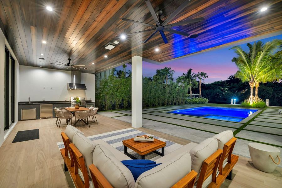 Exterior details and patio area of a home in , Fort Lauderdale (Image 25). Exterior details and patio area of a home in , Fort Lauderdale (Image 25).