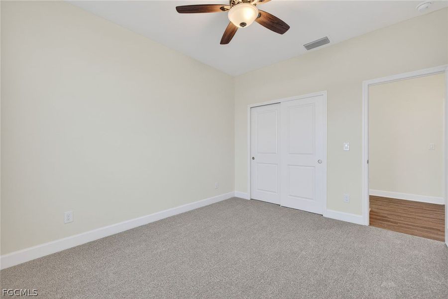 Spacious, unfurnished interior of a new home in Cape Coral, Cape Coral (Image 20).