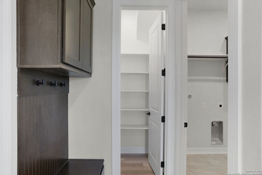 Image 64 of a home in Nolte Farms.