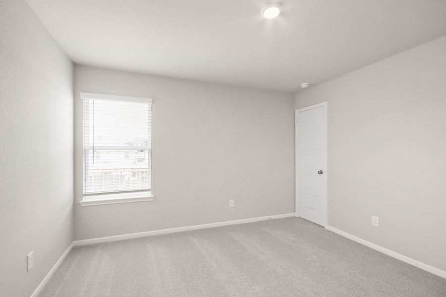 Spacious, unfurnished interior of a new home in Mackenzie Creek, Conroe (Image 17). Spacious, unfurnished interior of a new home in Mackenzie Creek, Conroe (Image 17).