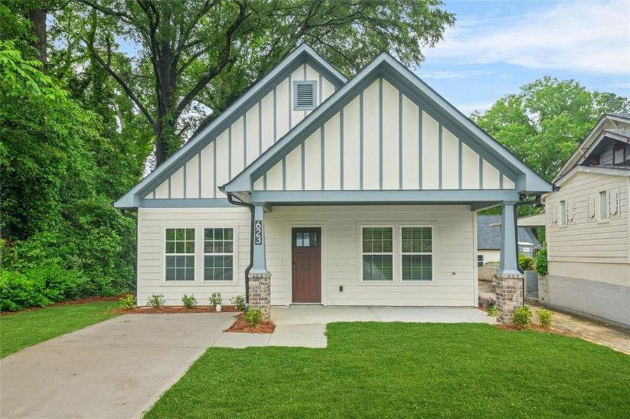 Front exterior of a new home in , Atlanta, GA, highlighting curb appeal (Image 2). Front exterior of a new home in , Atlanta, GA, highlighting curb appeal (Image 2).