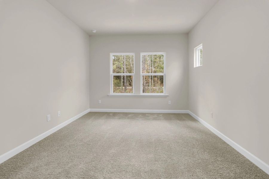 Spacious, unfurnished interior of a new home in Hammock Walk at Nexton, Summerville (Image 22).