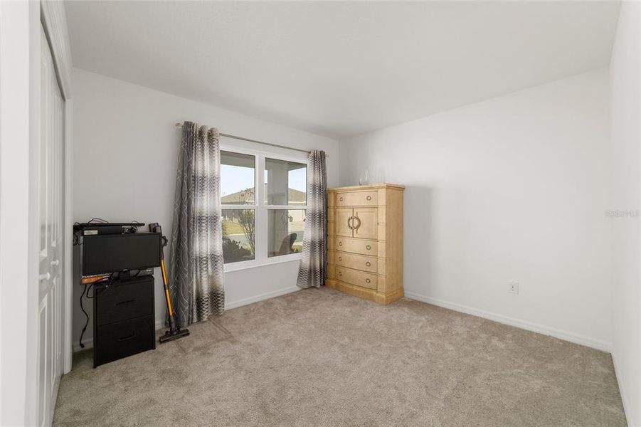 Spacious, unfurnished interior of a new home in , The Villages (Image 21).