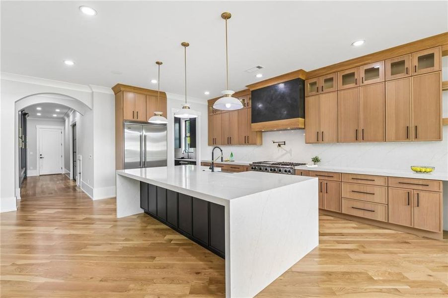 Furnished interior view inside a new home in , Buford (Image 9).
