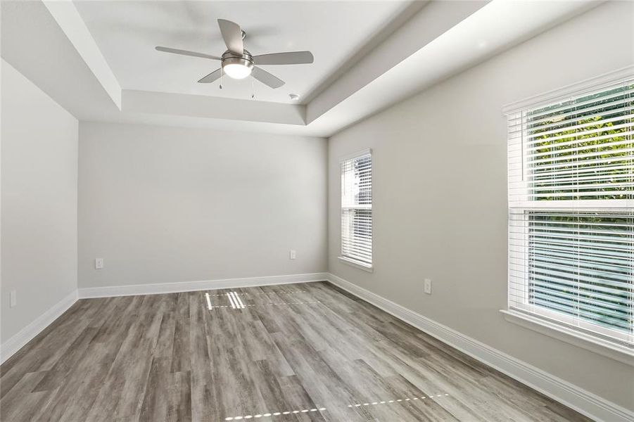 Spacious, unfurnished interior of a new home in , Lakeland (Image 24).