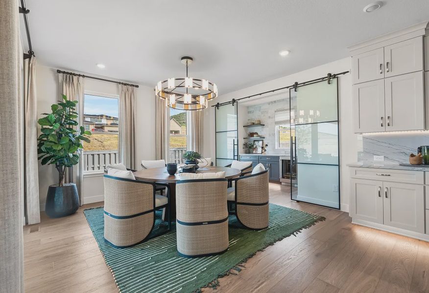 Amelia Model Dining - 8 of 13