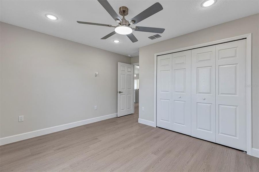 Spacious, unfurnished interior of a new home in , Dunnellon (Image 30). Spacious, unfurnished interior of a new home in , Dunnellon (Image 30).