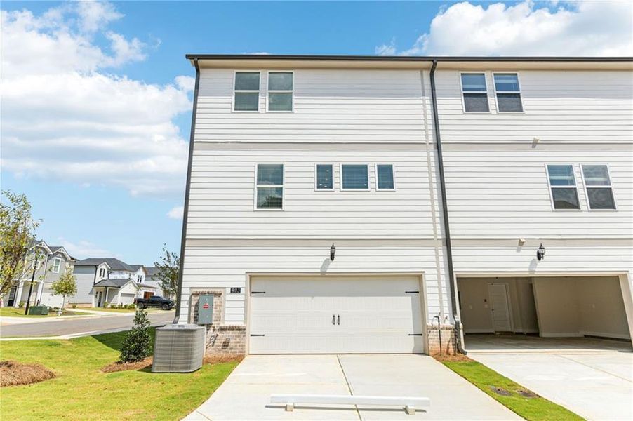 Exterior details of a home in Martin Springs - Highland Series, Lawrenceville (Image 21).