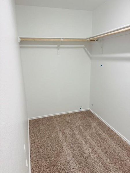 Spacious, unfurnished interior of a new home in Watermill, Uhland (Image 5). Spacious, unfurnished interior of a new home in Watermill, Uhland (Image 5).