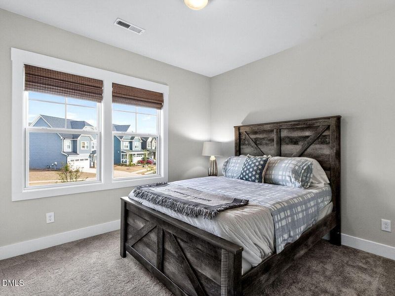 029-1280x960-bedroom