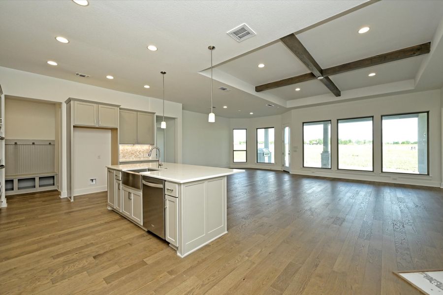 Representative furnished interior of a home built from the Llano II by Giddens Homes in Whispering Wind, Bertram (Image 79). Representative furnished interior of a home built from the Llano II by Giddens Homes in Whispering Wind, Bertram (Image 79).