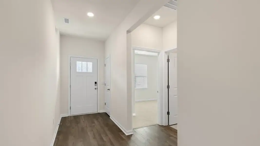 Spacious, unfurnished interior of a new home in Baker Farm, Youngsville (Image 13).