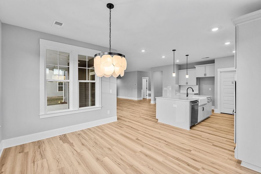 Spacious, unfurnished interior of a new home in Hanes Lake, Winston-Salem (Image 30).