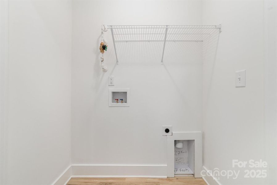 Image 17 of a home in .