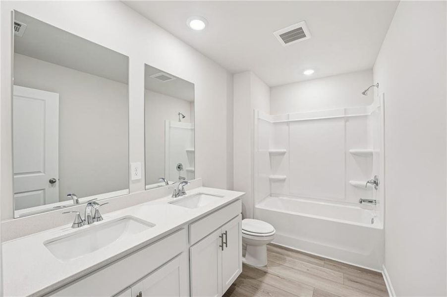 Furnished interior view inside a new home in Creekside at Oxford Park, Fairburn (Image 17).