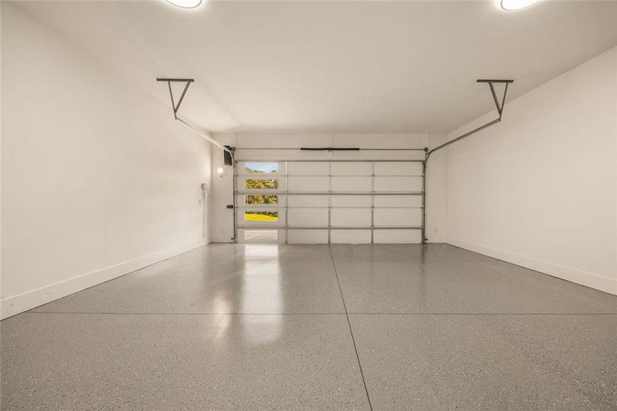 Spacious, unfurnished interior of a new home in , Sugar Hill (Image 86). Spacious, unfurnished interior of a new home in , Sugar Hill (Image 86).