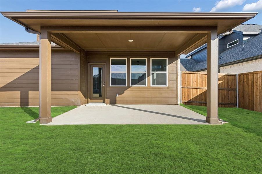 Exterior details and patio area of a home in Venetian, Weston (Image 3).