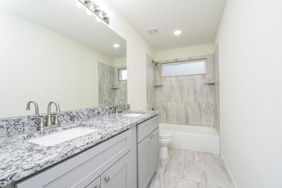 Image 4 of a home in . Image 4 of a home in .