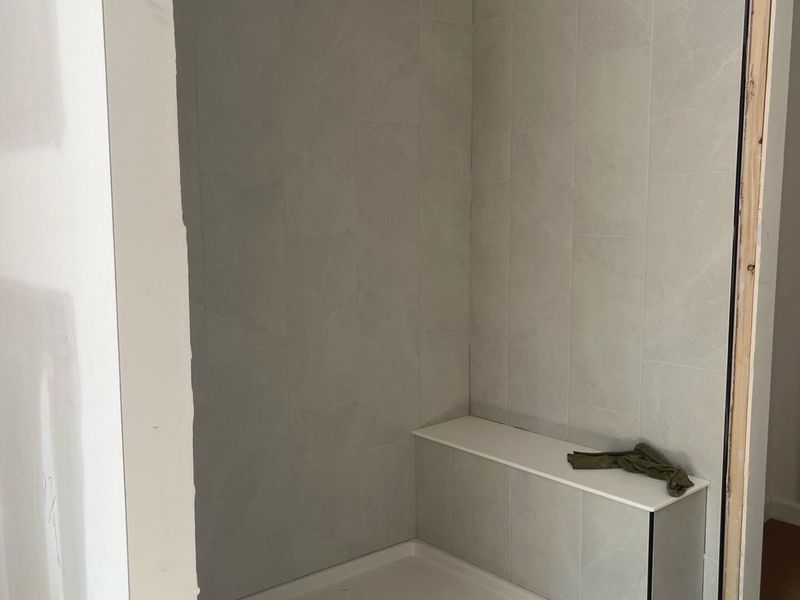 Image 22 of a home in Sage on North Main.