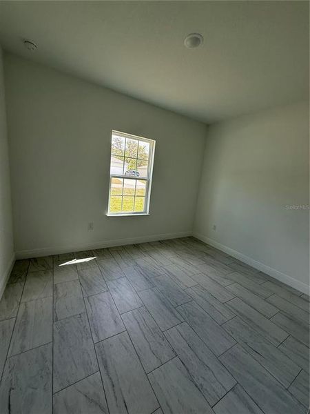 Spacious, unfurnished interior of a new home in , Citrus Springs (Image 15).