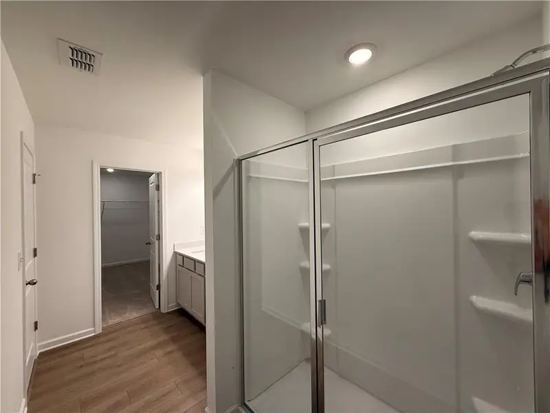 Image 49 of a home in Leydenview.