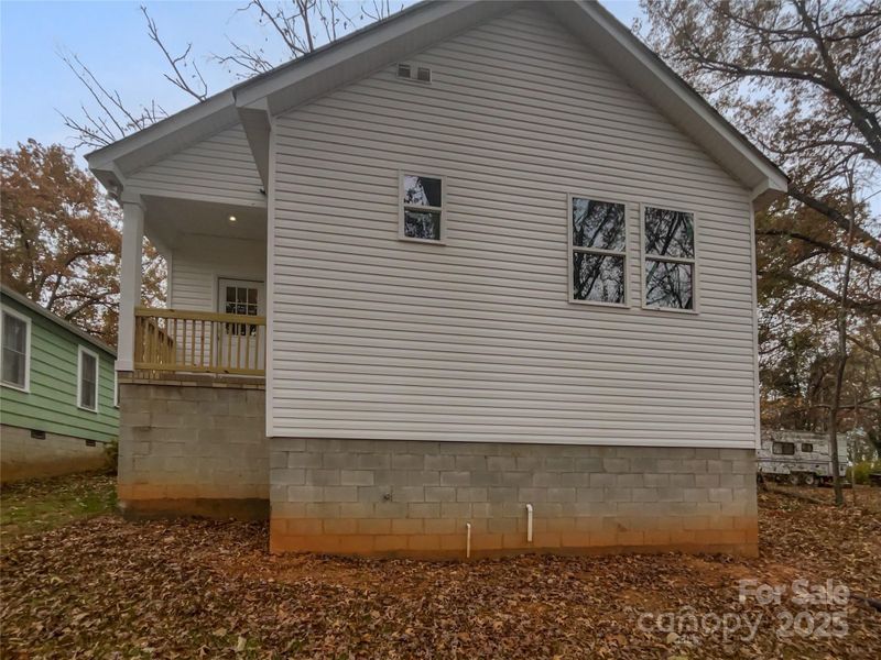 Exterior details and patio area of a home in , Statesville (Image 2).