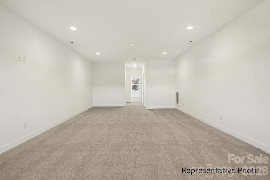 Spacious, unfurnished interior of a new home in Shepherds Trace, Clover (Image 20).